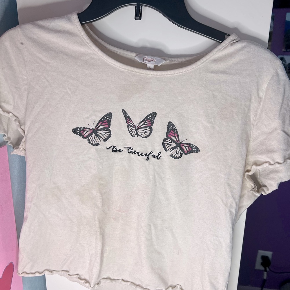 Juniors white t shirt